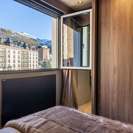 Todosierranevada Zona Baja Apartment